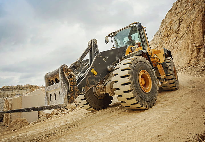 TrelleborgProducts-SolutionsConstructionScraper1600x445